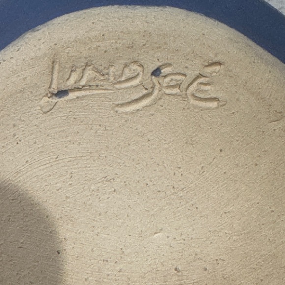 Studio Pottery Wide Coffee or Tea Mug - Picture 5 of 5